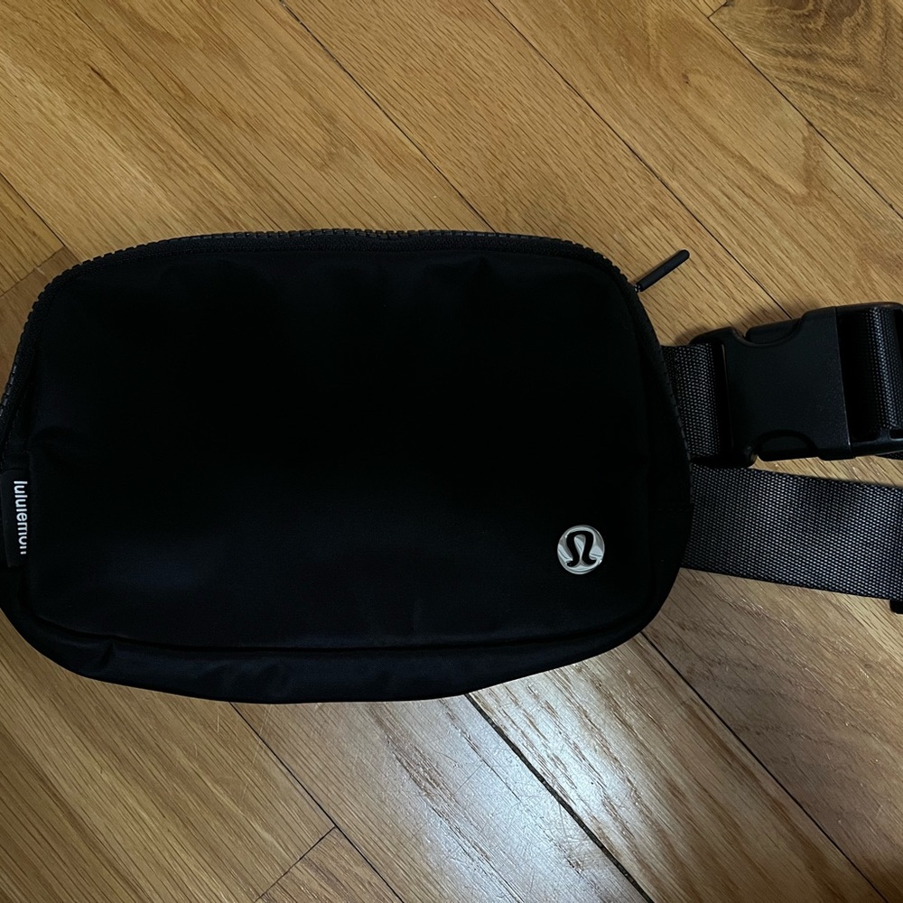 Lululemon Belt Bag 1L